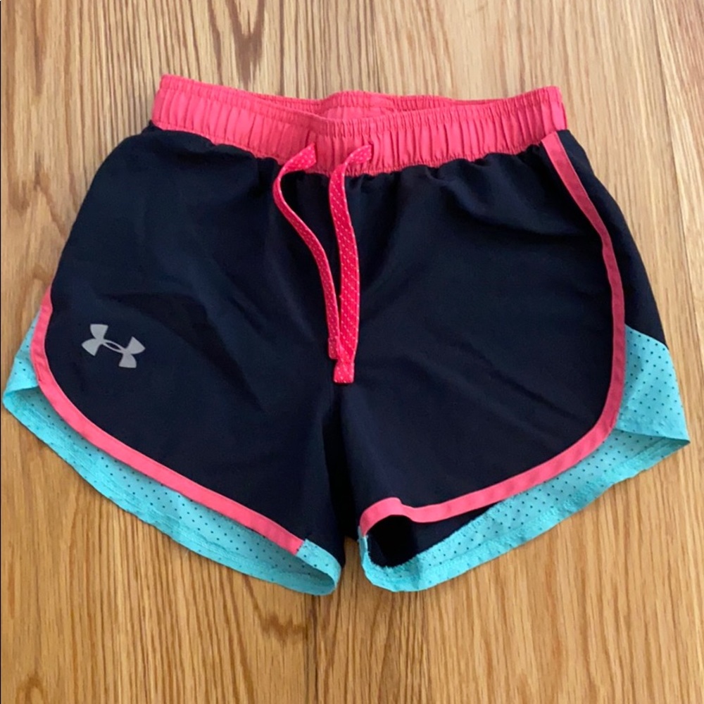 under armour running shorts🏃‍♀️